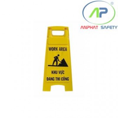 Biển cảnh báo khu vực đang thi công